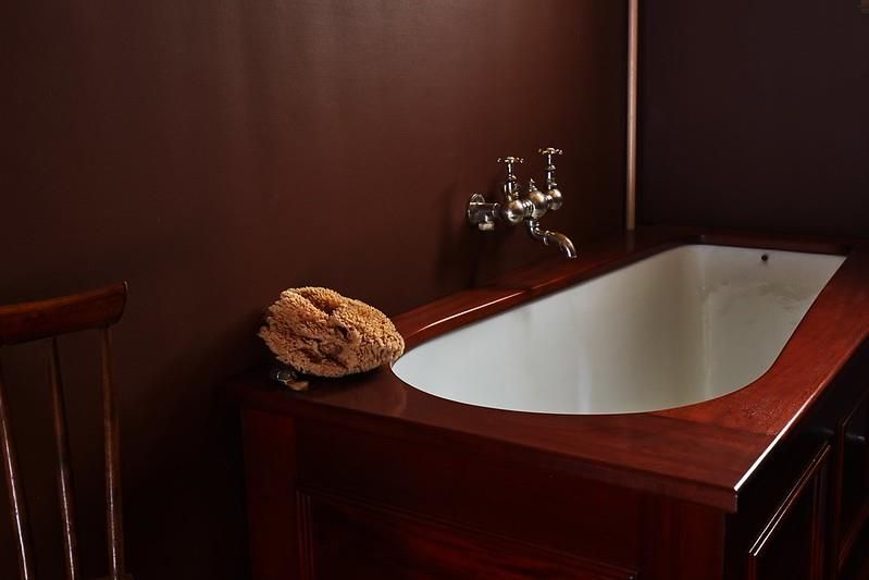19th century bathroom