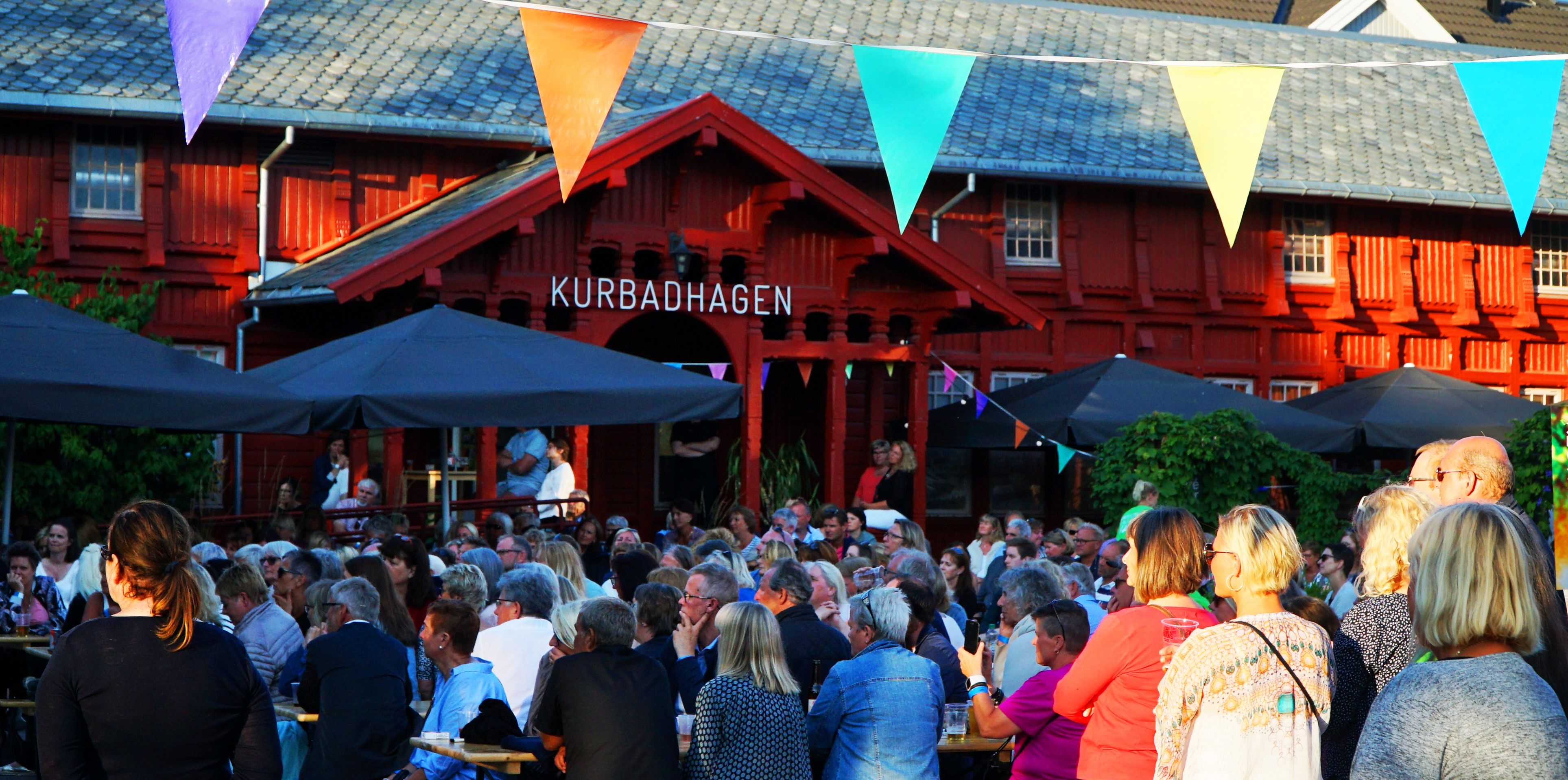 People at the Kurbadhagen