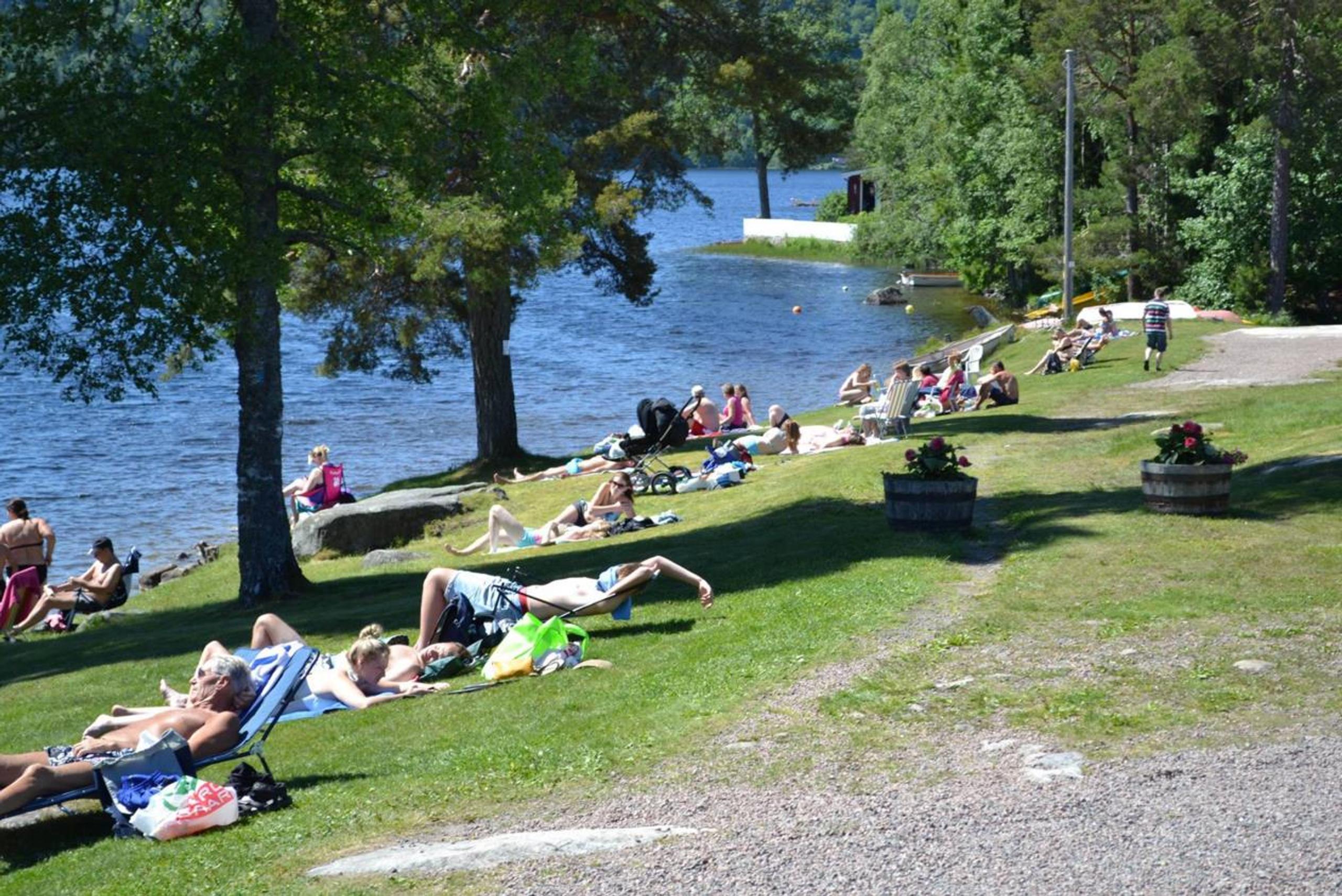 Heivannet badeplass ved Solvika Camping i Siljan