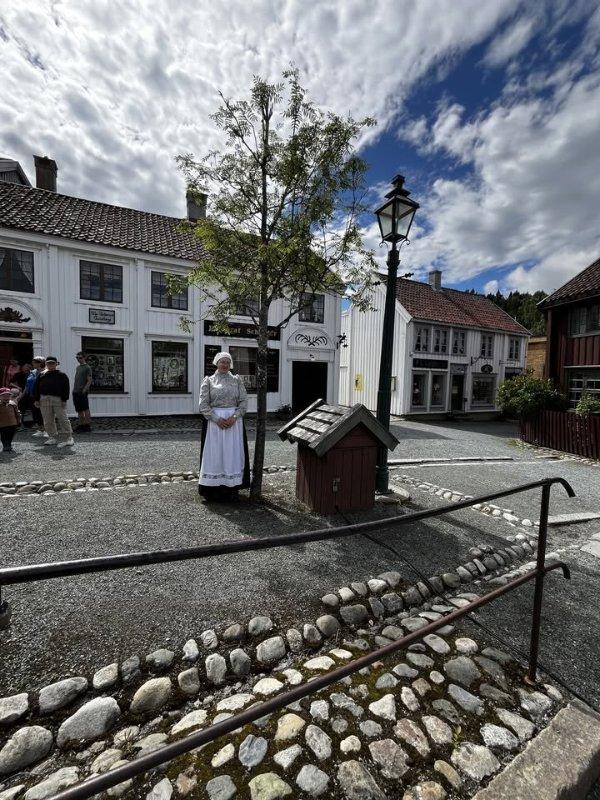 Daglig omvisning på folkemuseet i Trondheim.