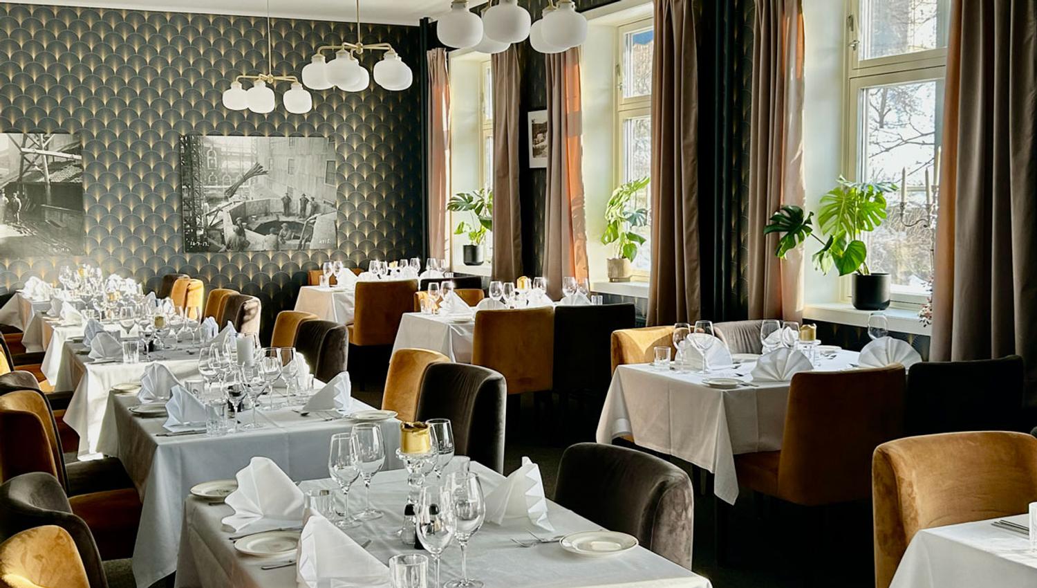 restaurant på Brattrein Hotel