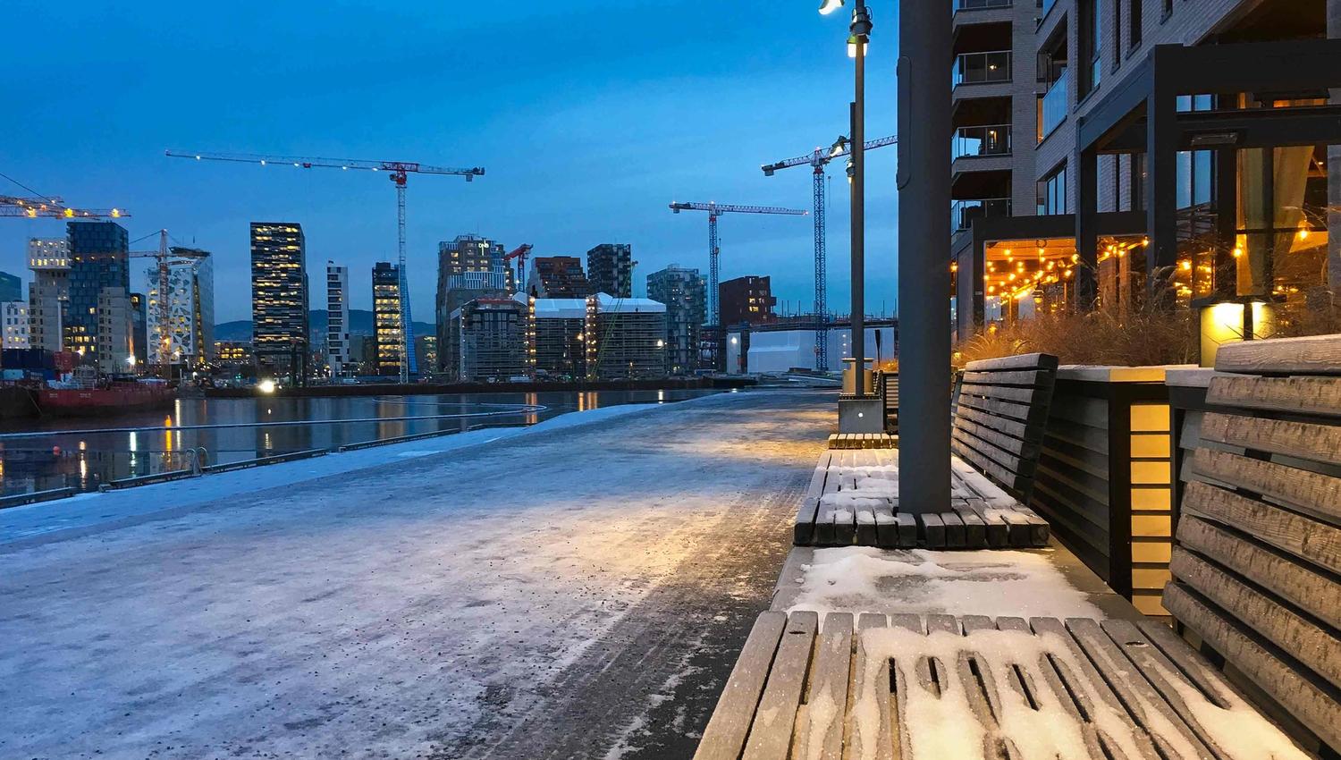 view from sørenga towards bjørvika by night