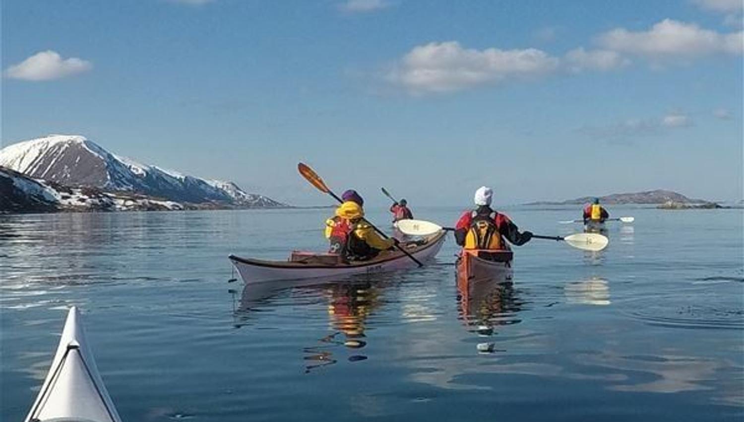 Kayak trip in the winter