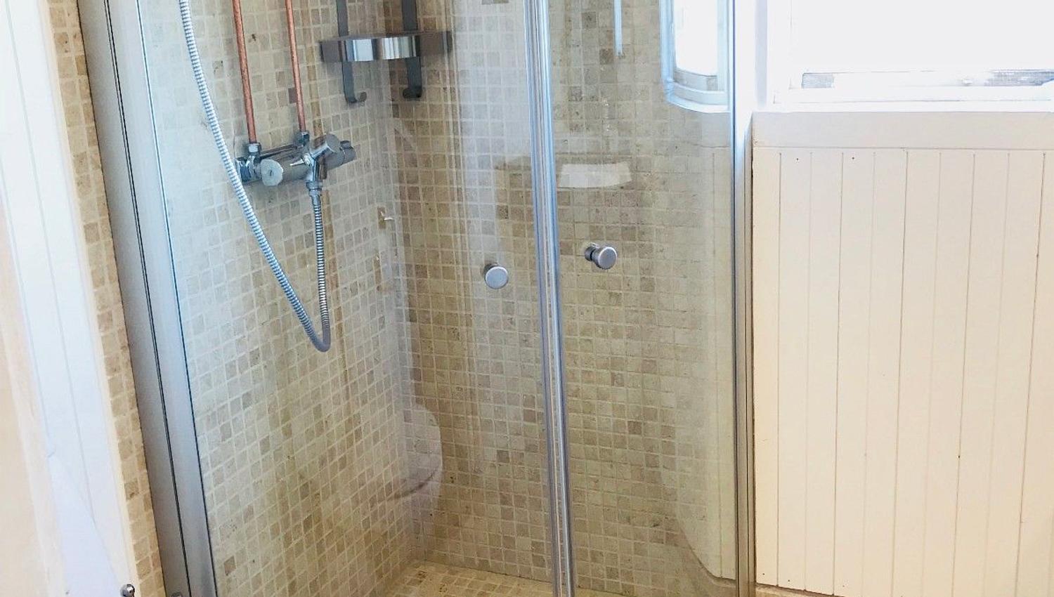 Nedre Stensgården 2 etg bad