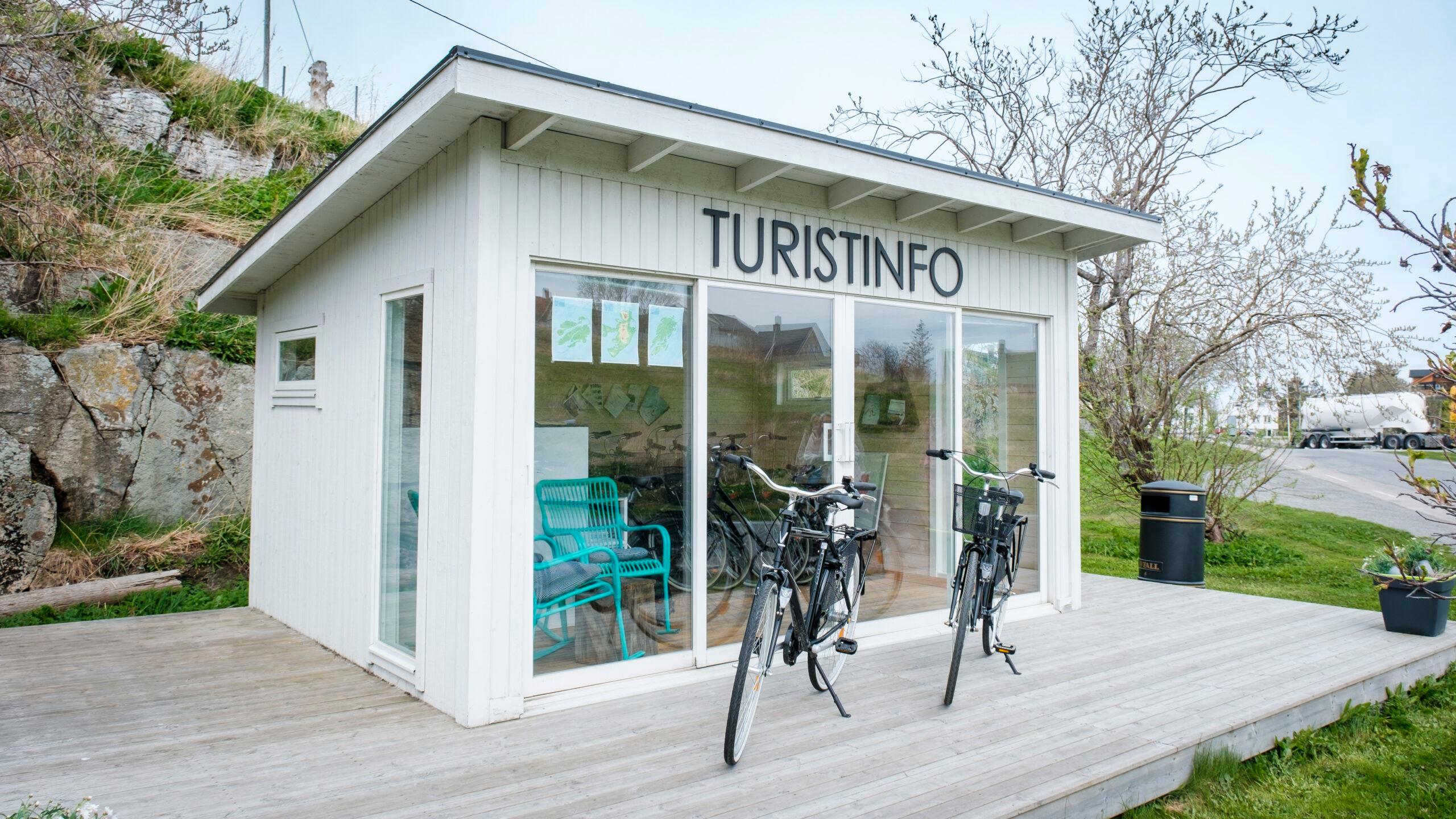 Rent a bike at Træna
