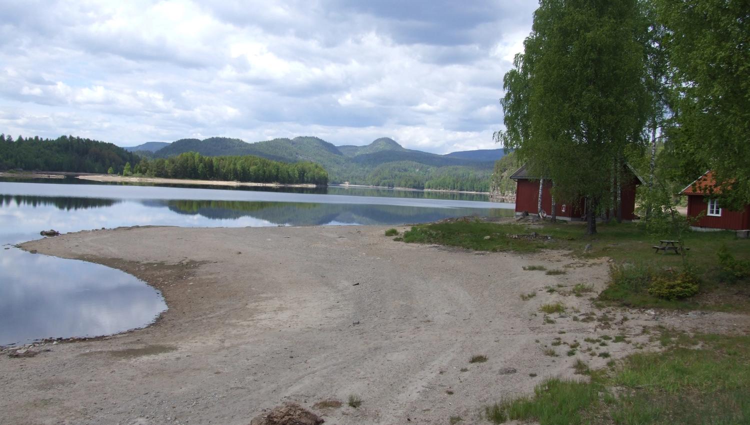 sandstrand på Gorningen badeplass i Siljan