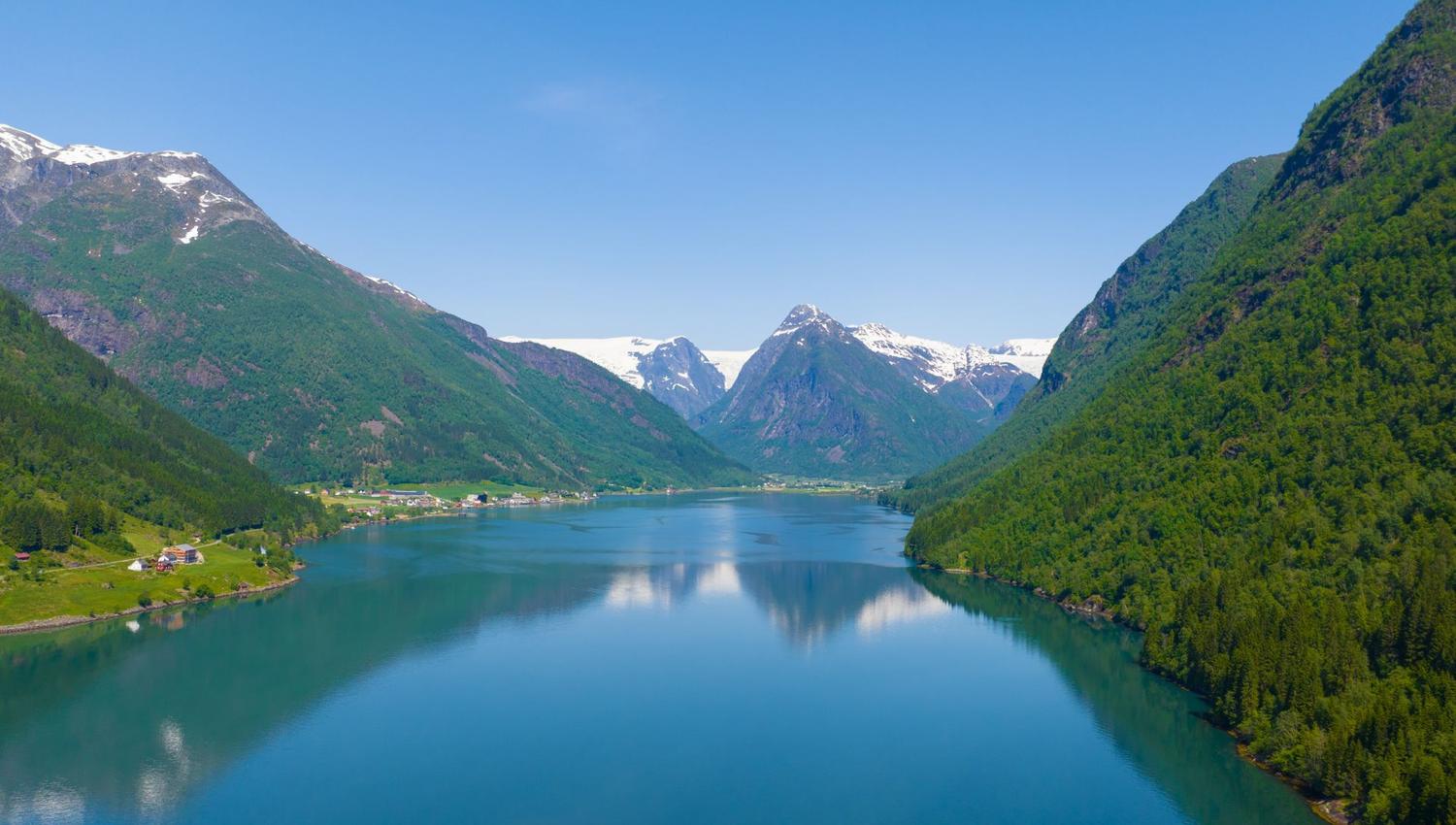 Fjærlandsfjorden