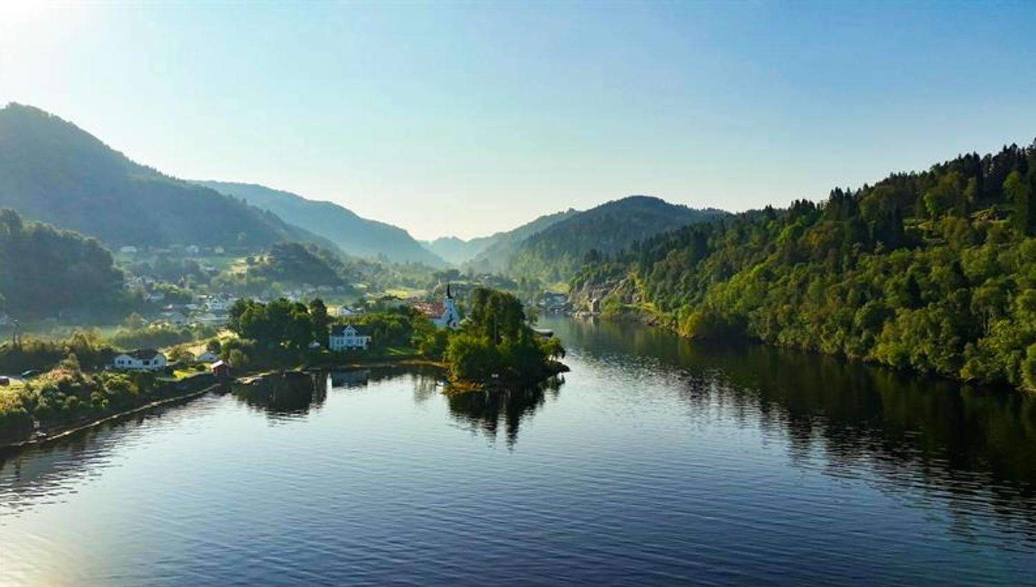 Osterøy e-bike tour with fjord lunch and RIB return to Bergen