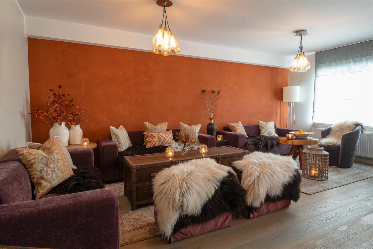 Nice interior and nice atmosphere in the living room at Skåbu Fjellhotell