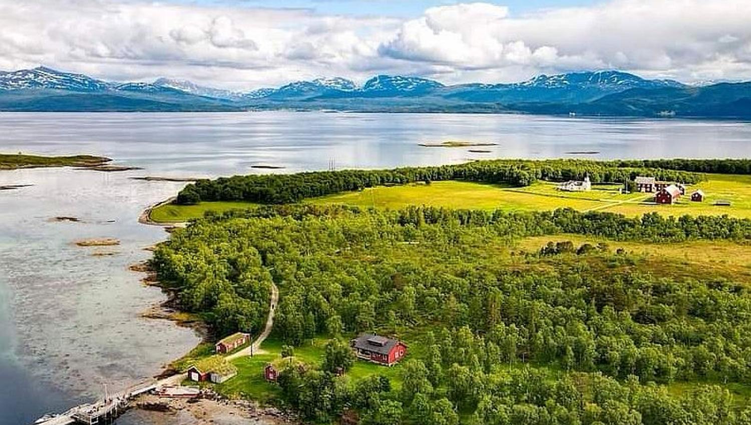 fugleperspektiv av Tranøya