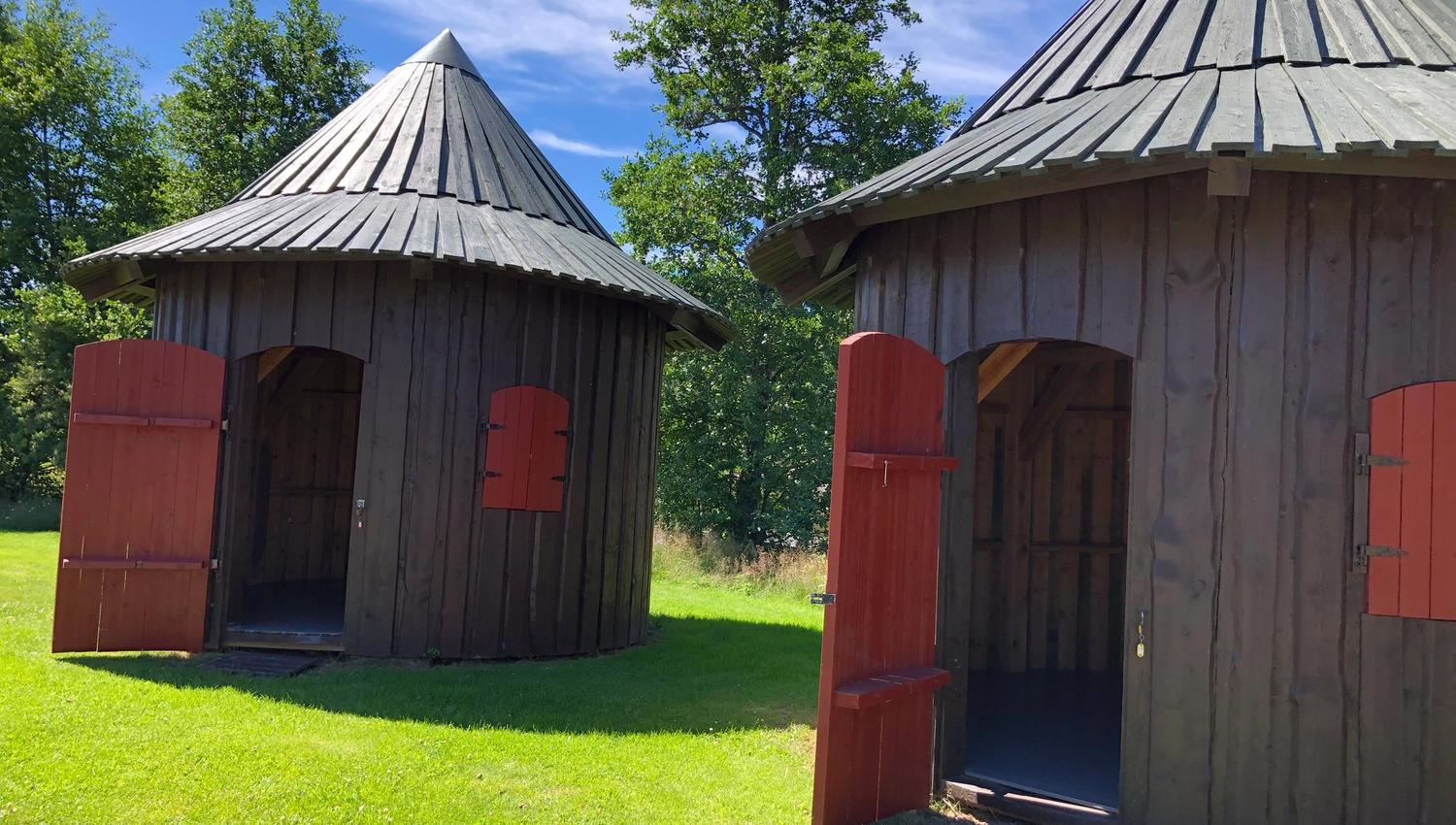 stump huts