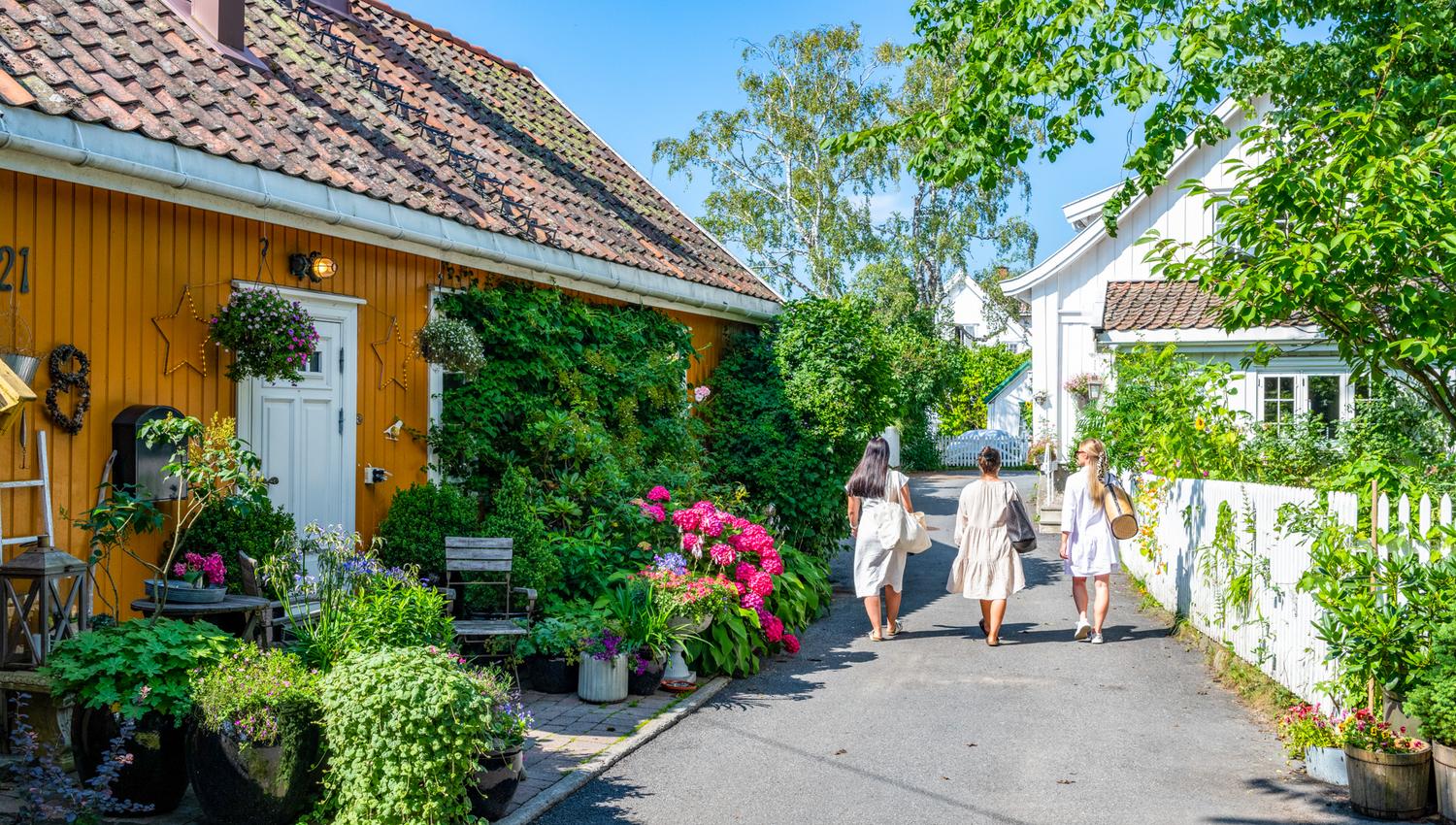 Badehusgata Drøbak foto visitdrobakoscarsborg.no
