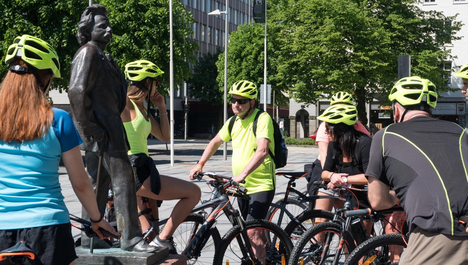 See Bergen from your bike