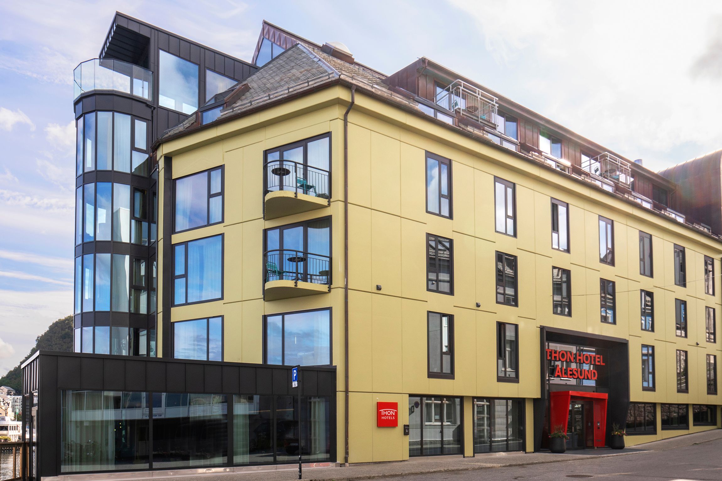 Flott inngangsparti på hotellet