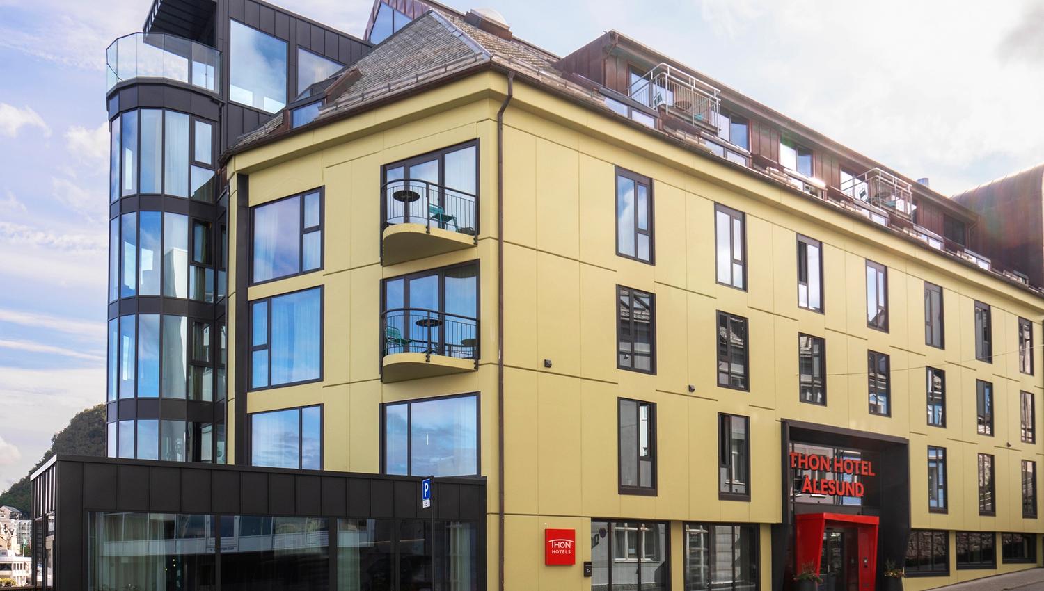 Flott inngangsparti på hotellet