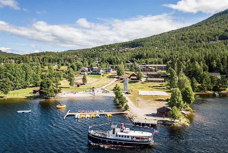 M / S Fram sails past Straand Sommerland