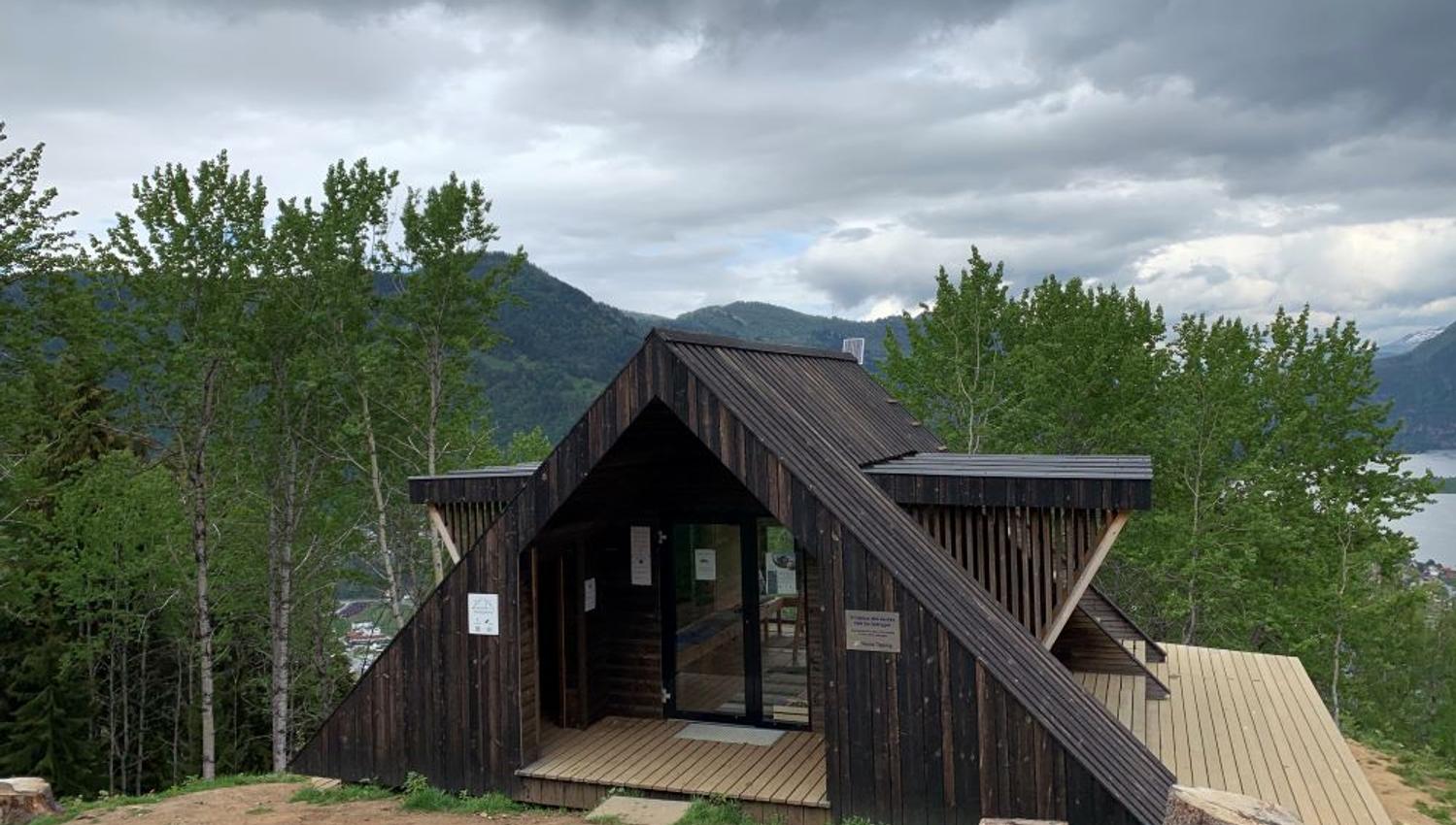 Dagsturhytta i Sogndal - Stedjestova