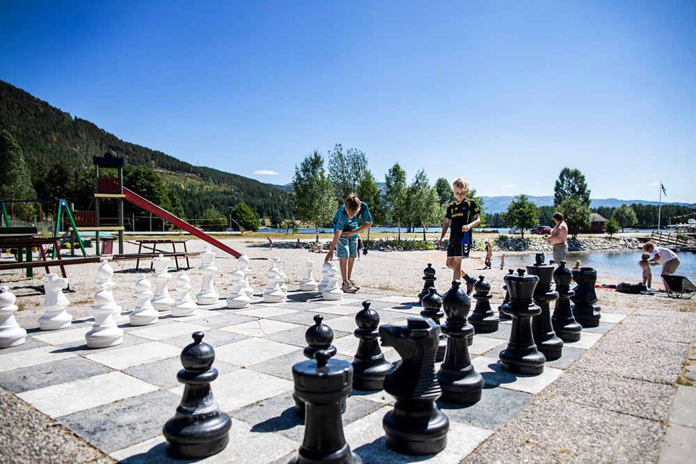 chess game at Straand Sommerland in Vrådal
