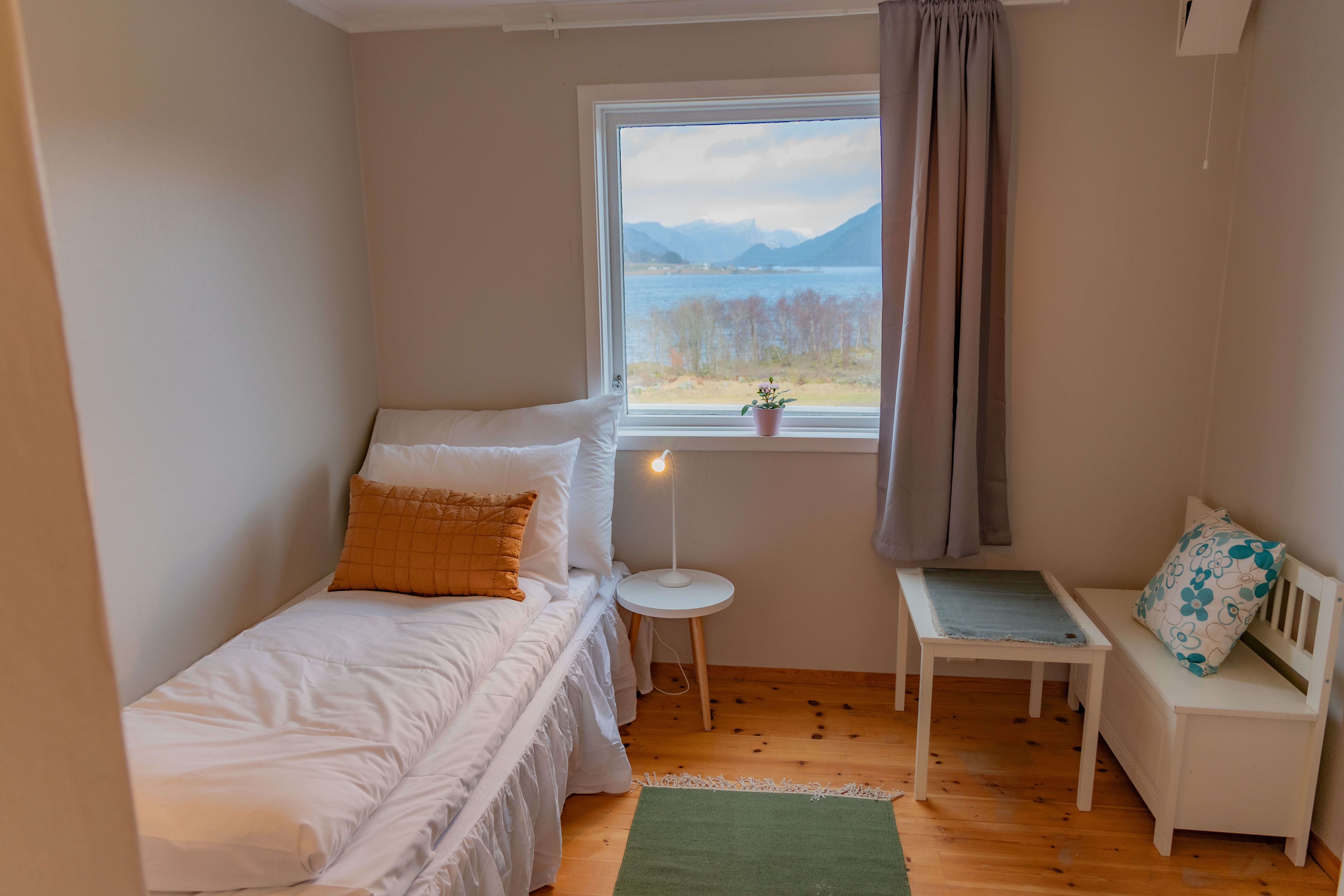 Single room with fjord view