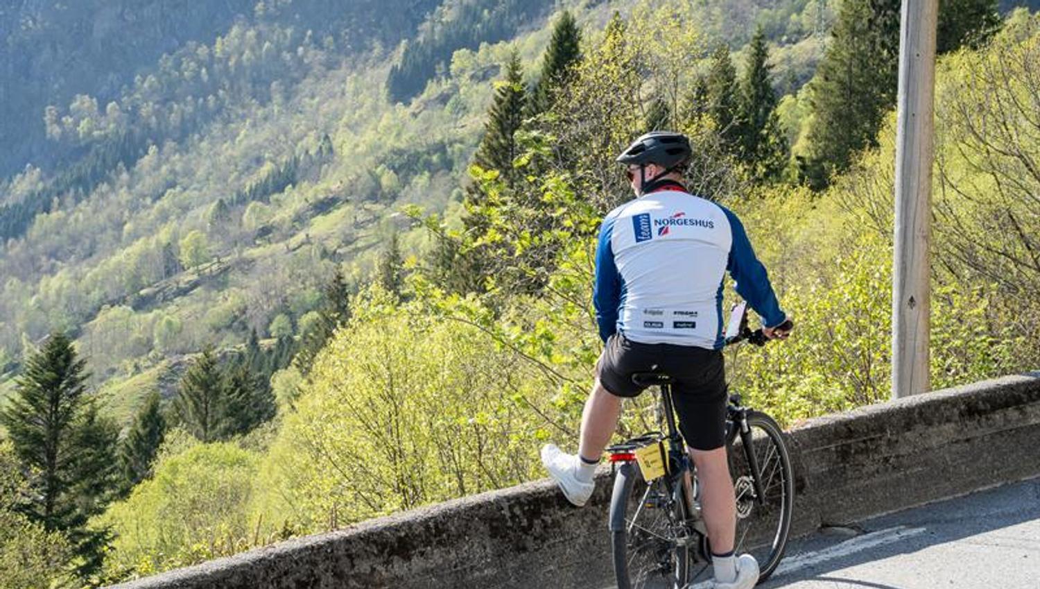Osterøy e-bike tour with fjord lunch and RIB return to Bergen
