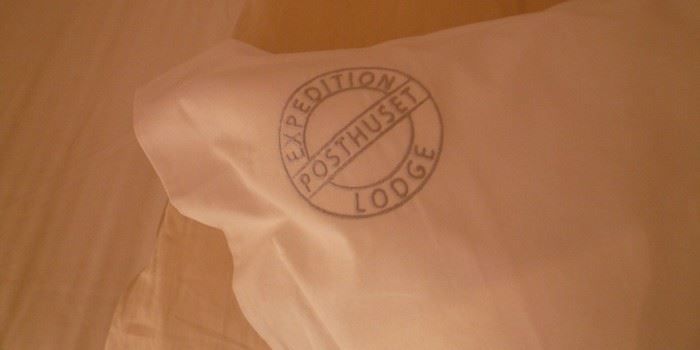pute med logo
