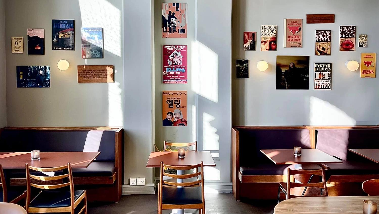 Interiøret på kaféen er gjenbruk