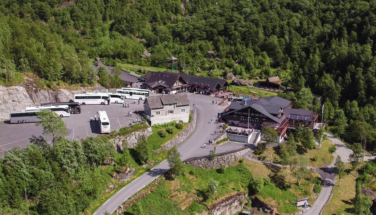 Briksdalsbre Mountain Lodge