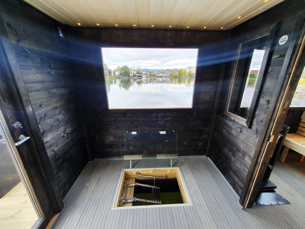 sauna on the sauna boat "Frank" on Klosterøya west in Skien 