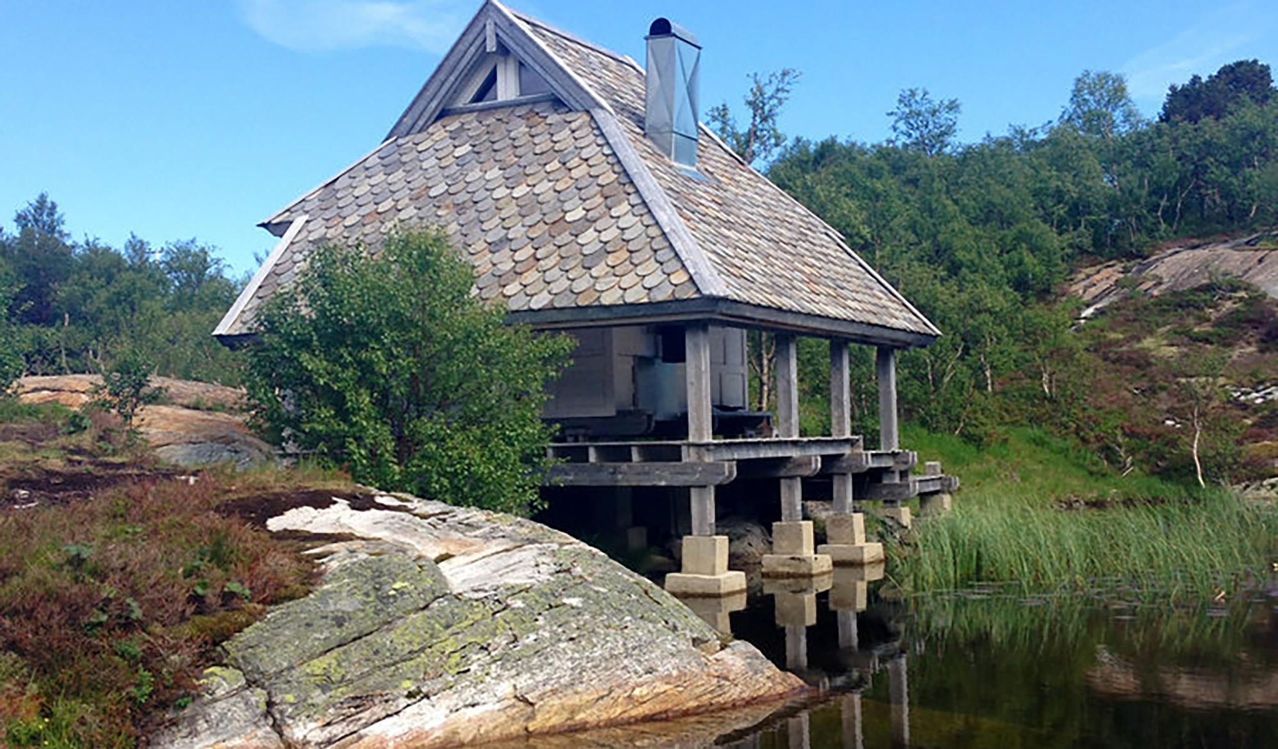 The Forgotten Town and Thai House