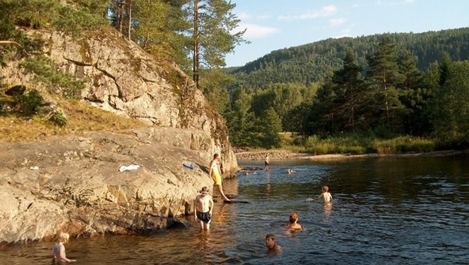 Åsgrav camping - badeplass