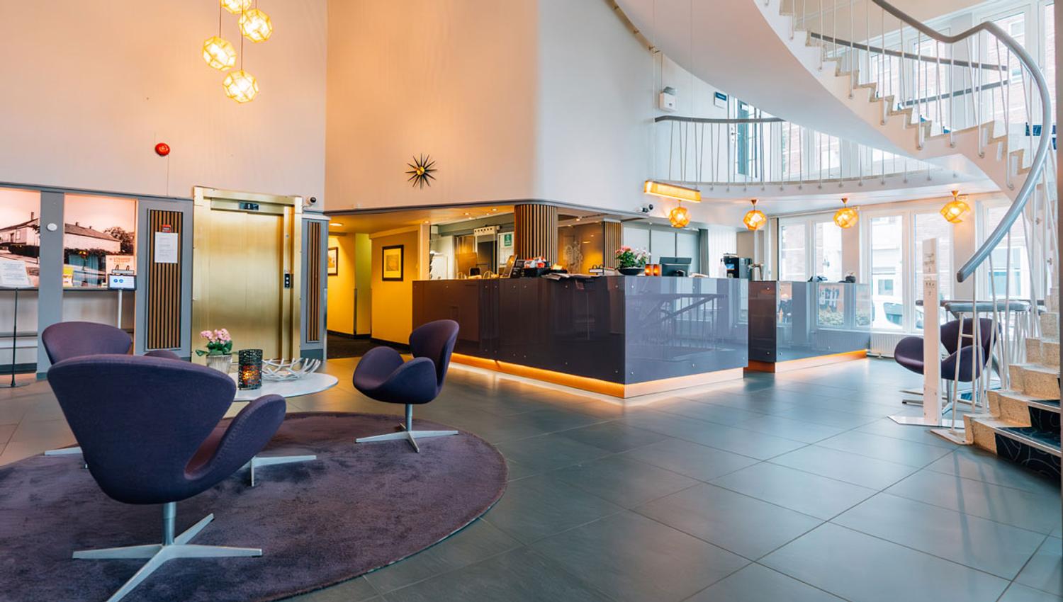 lobby at Hotel Vic
