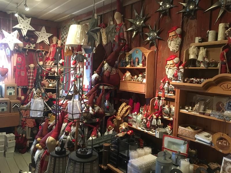 A santa room all year around