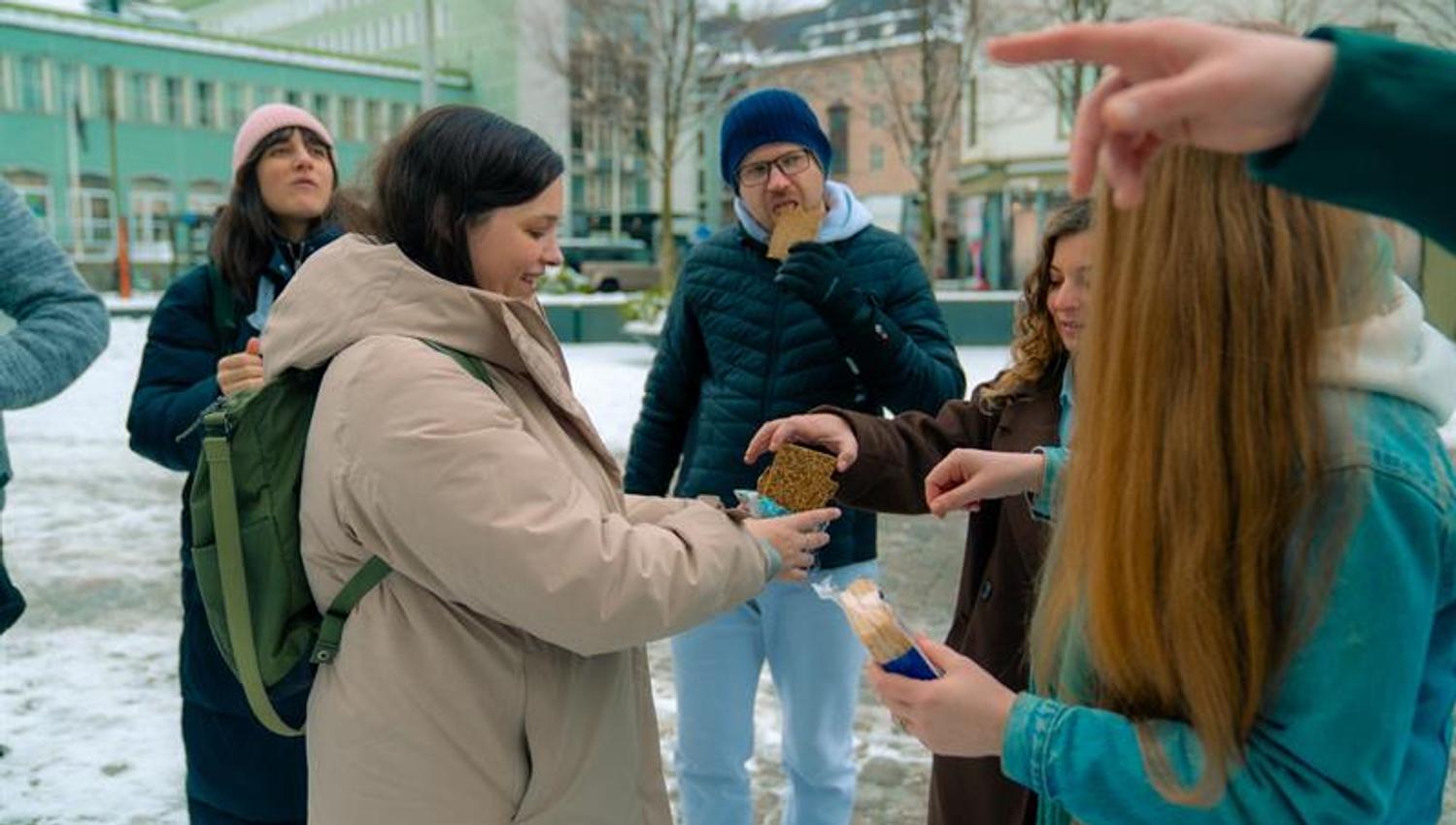 The participants taste typical Norwegian food