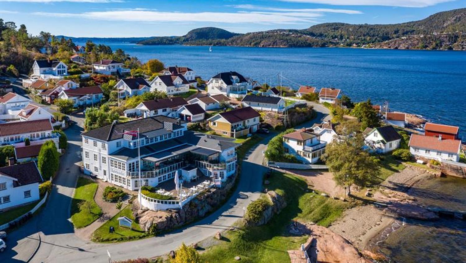 Drone photo of Badehotellet and the sea