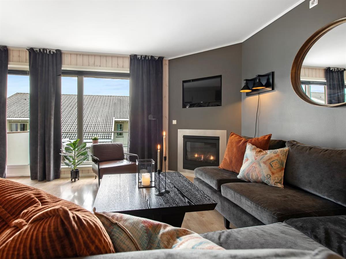 Livingroom with gas fire