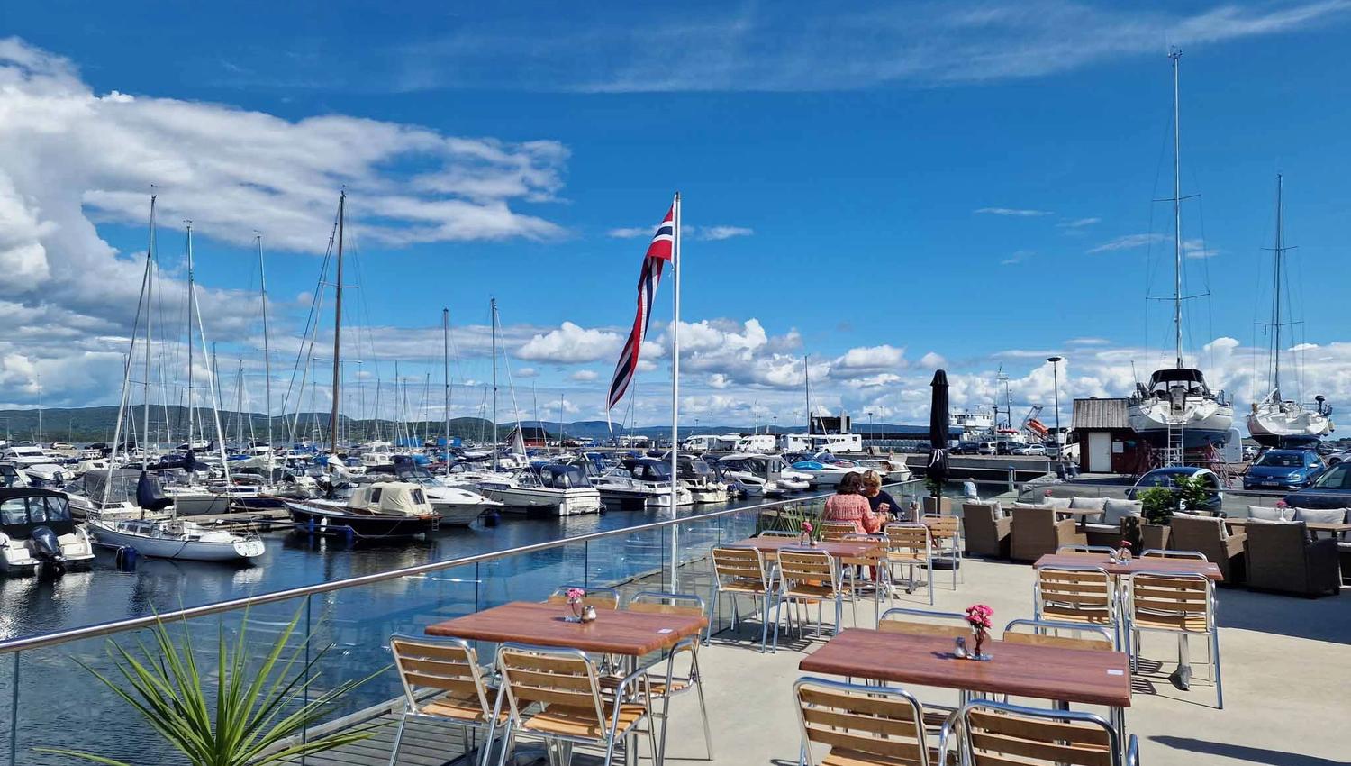 Outdoor restaurant