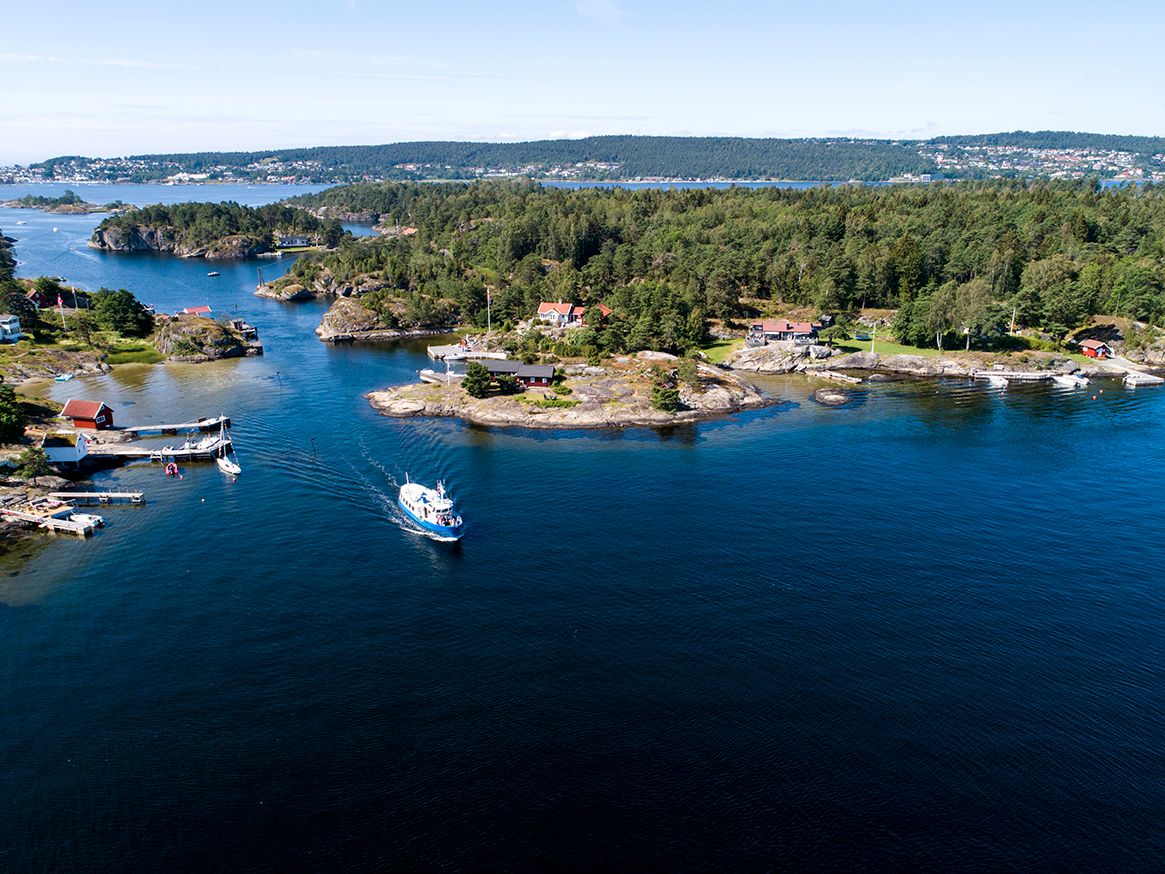 Risøysundet Bjørkøya til høyre Siktesøya til venstre Langesundfjorden