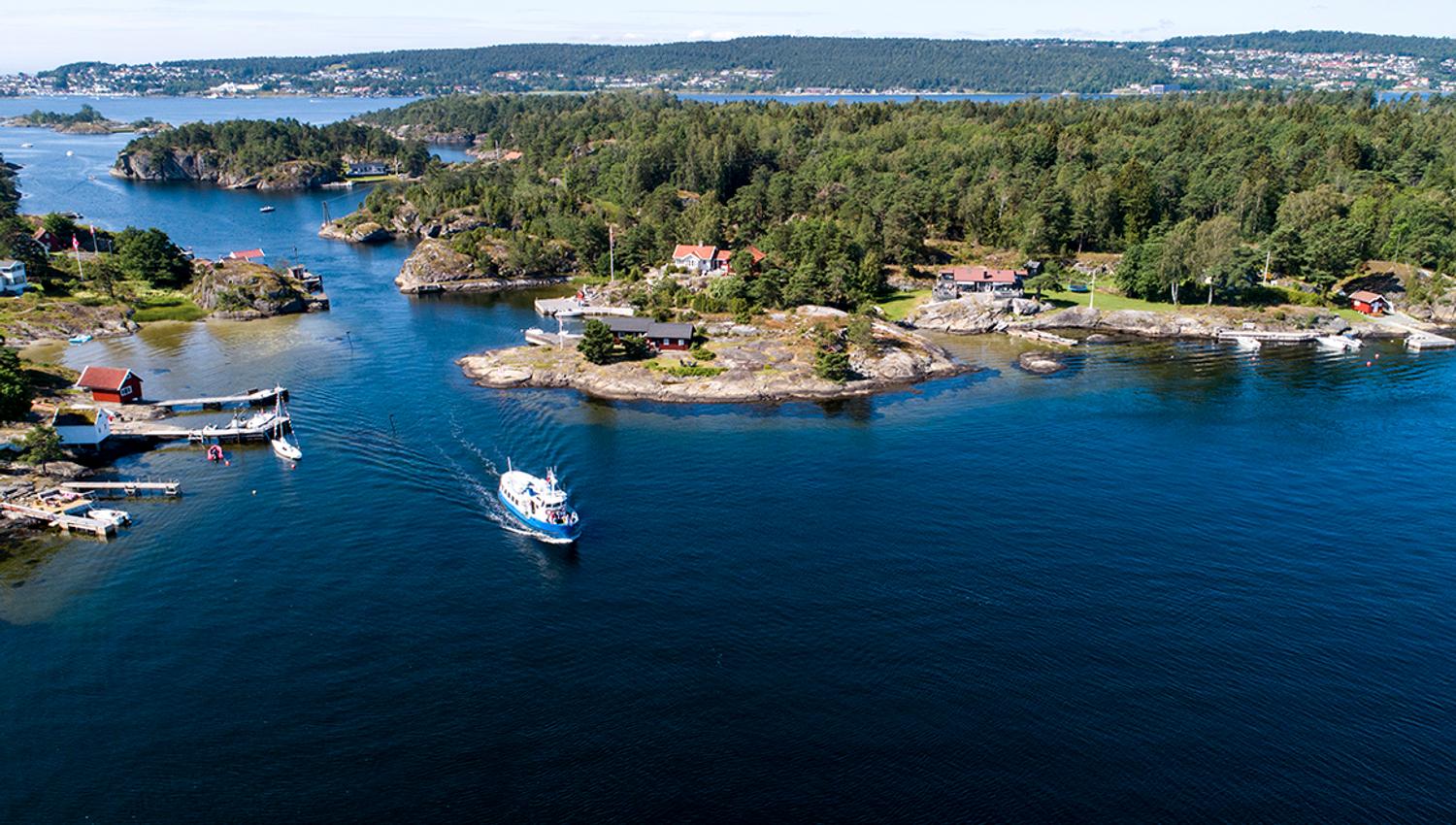 Risøysundet Bjørkøya til høyre Siktesøya til venstre Langesundfjorden