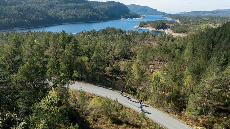 Osterøy e-bike tour with fjord lunch and RIB return to Bergen