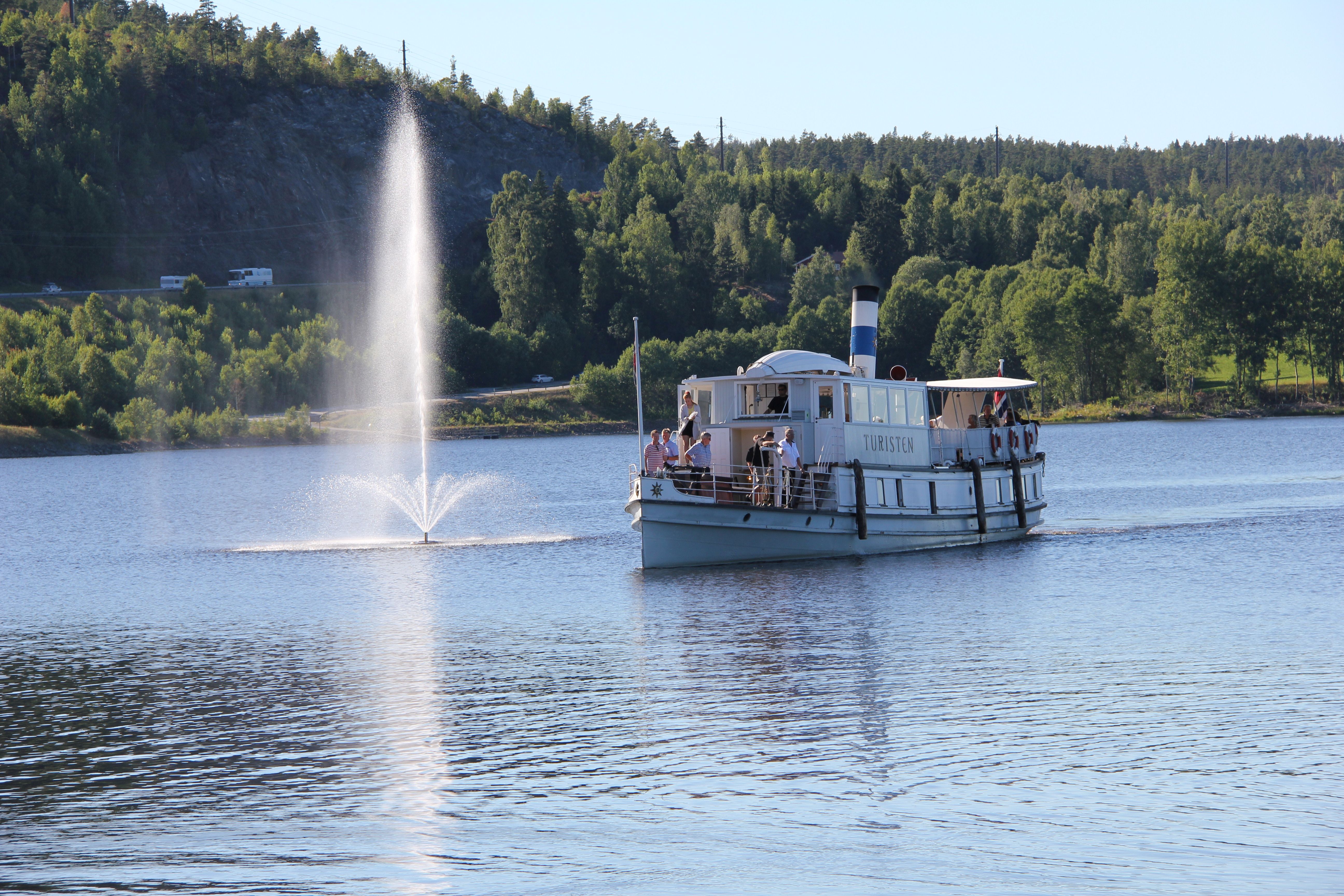 DS Turisten in Haldenkanalen