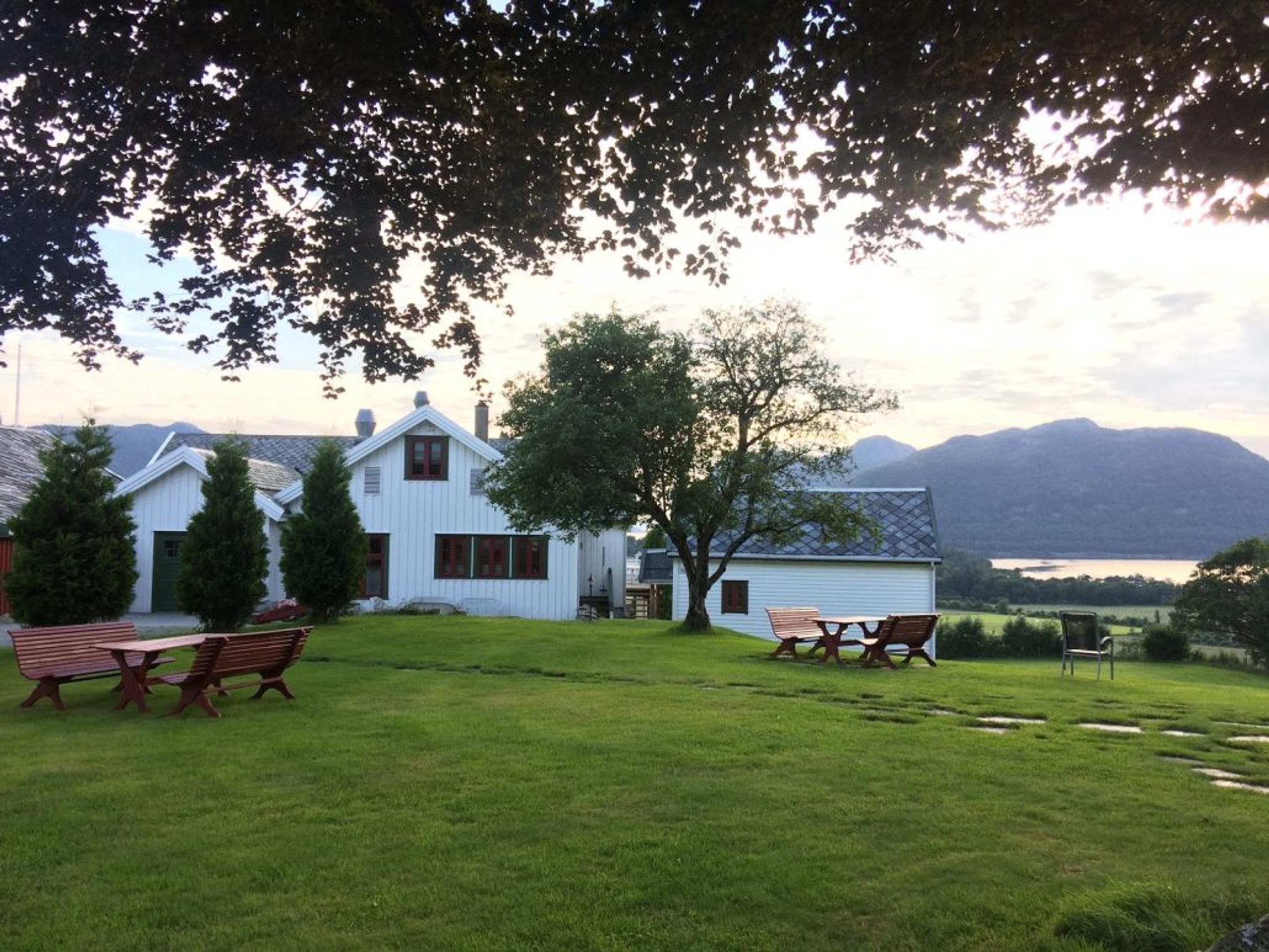 Høiland Gard in Årdal