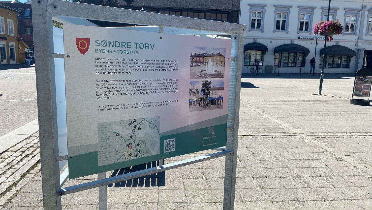 Infoskilt langs Kulturrunden Hønefoss