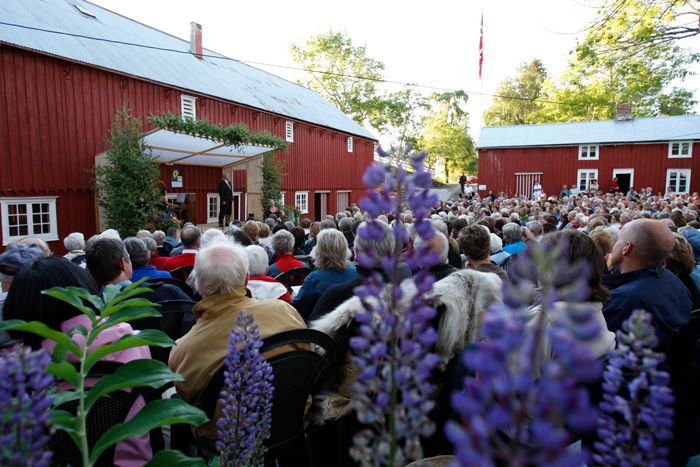 Opera i bygdetunet