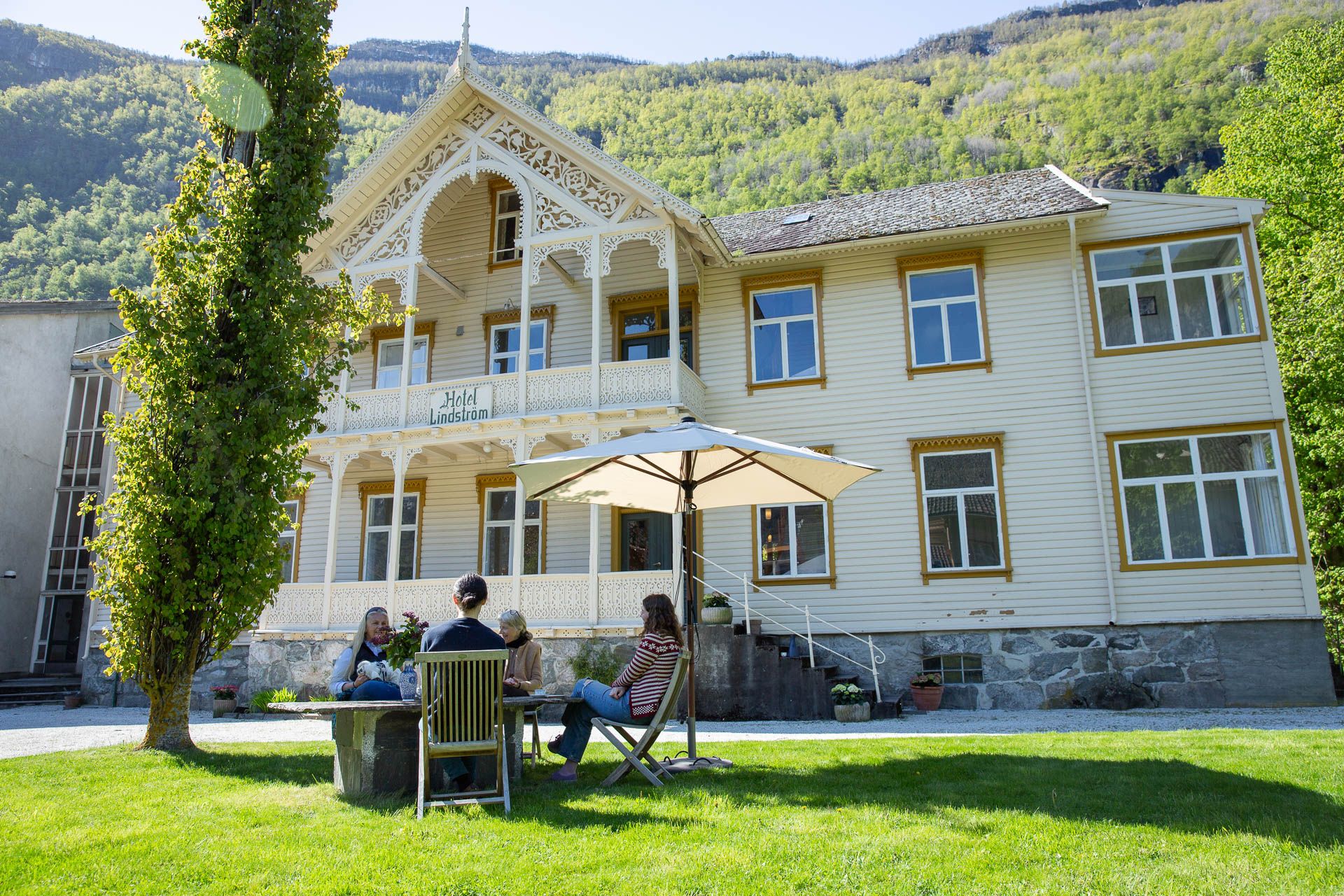 Lindstrøm Hotell