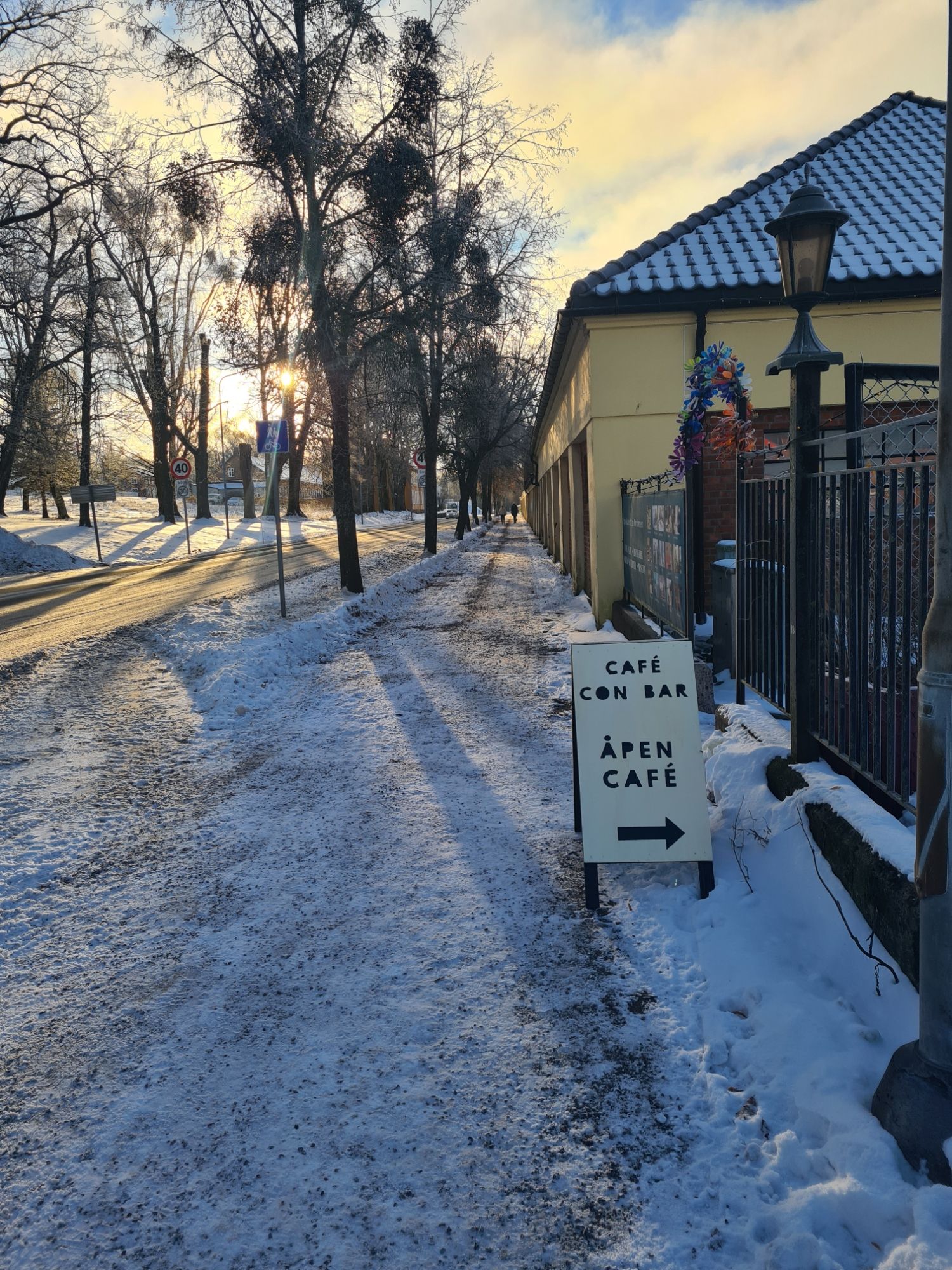 Velkommen inn - åpen café