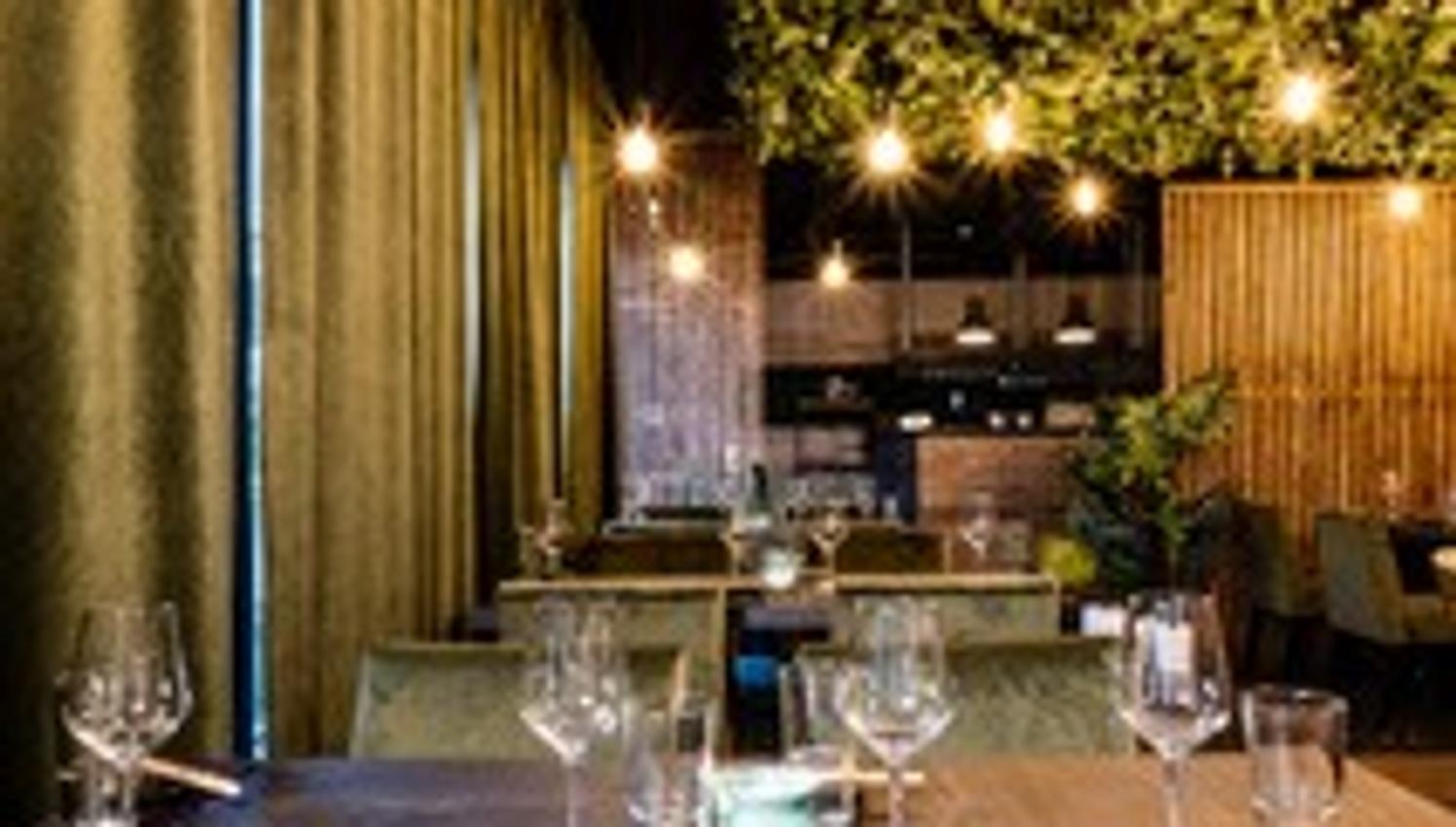 set table