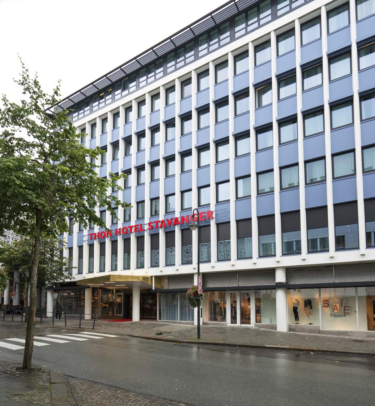 Outside of Thon Hotel Stavanger