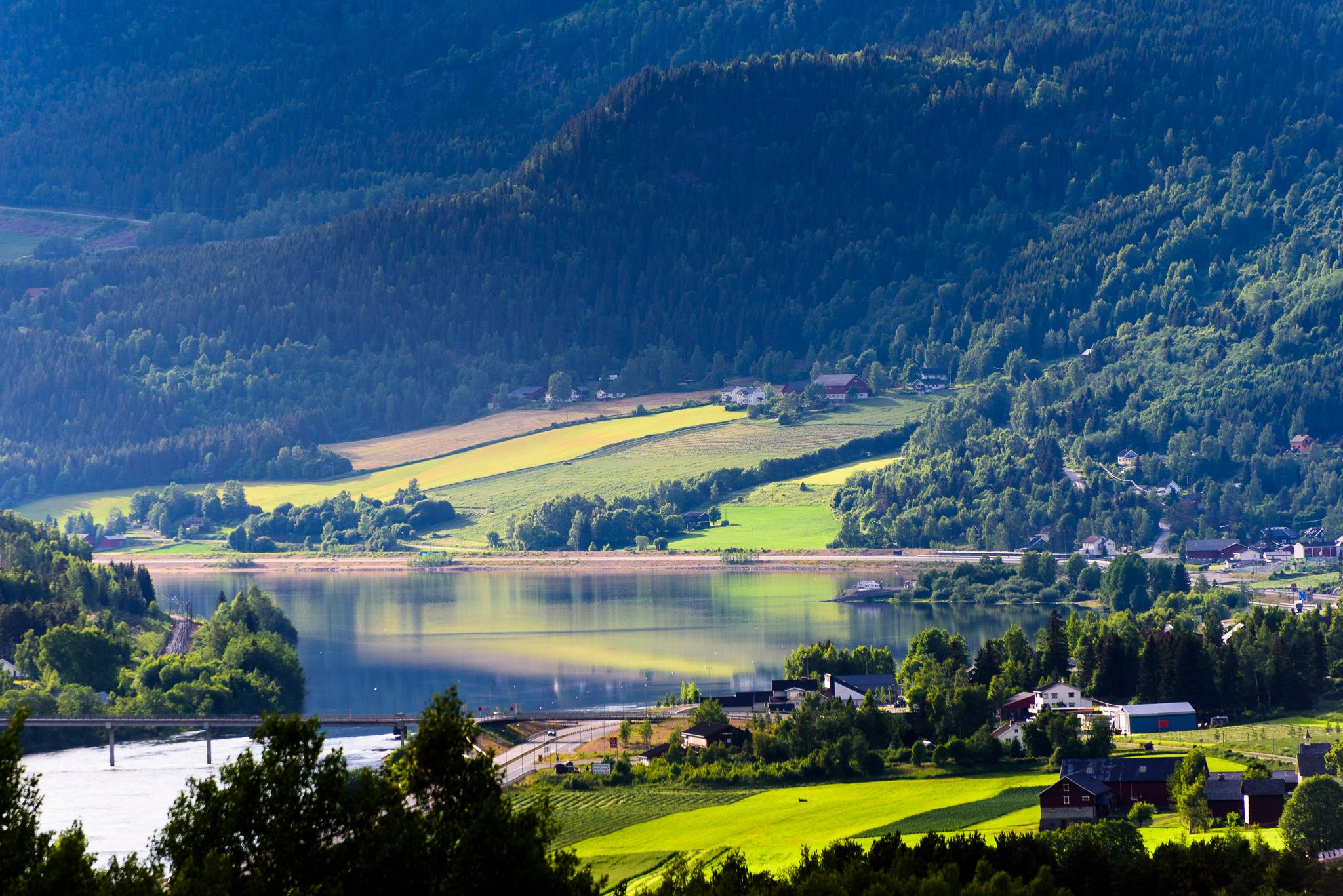 Utsikt utover Lågen