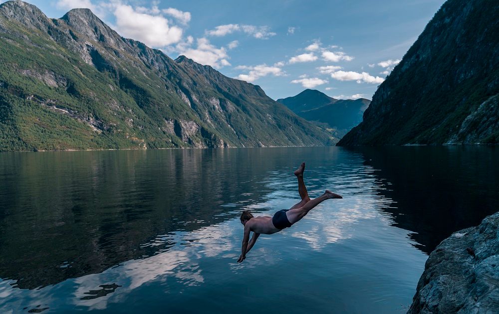 Hva med et lite bad i fjorden?