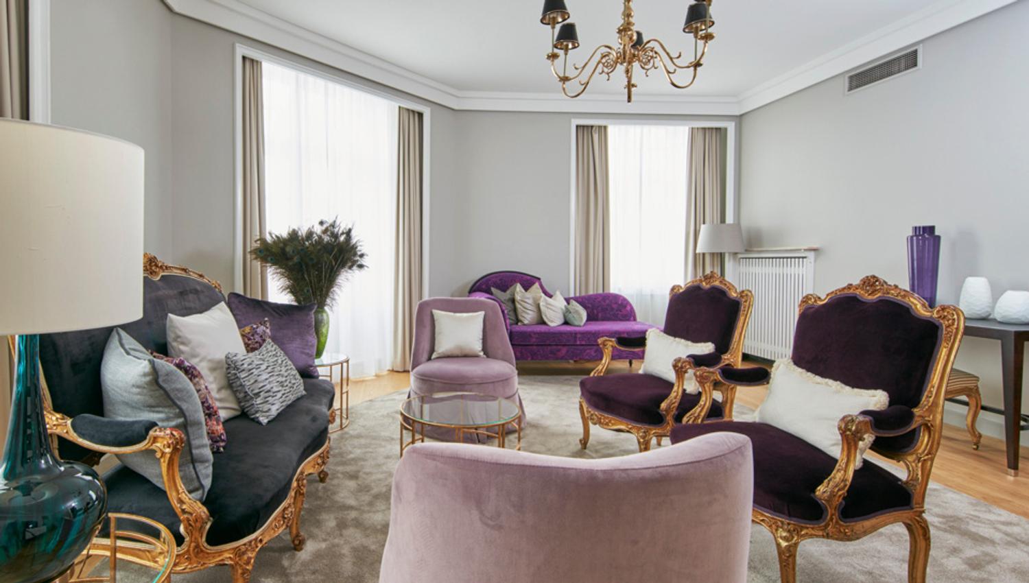 Boheme Suite, purple and gold interior